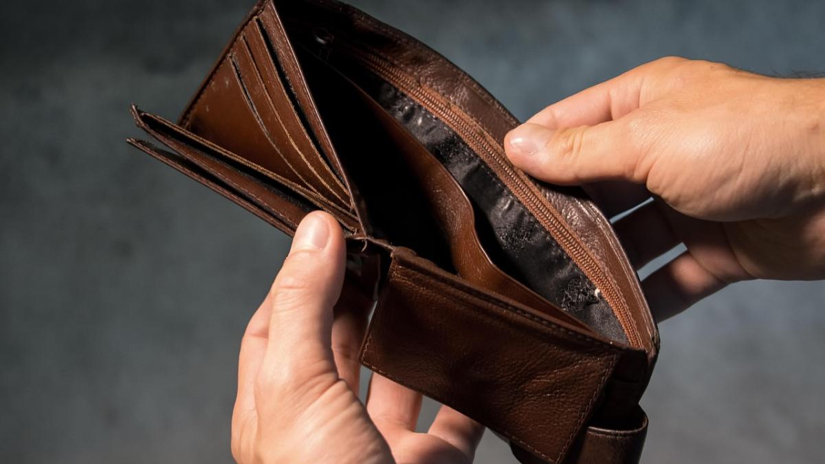Marius Humelnicu avertizează că economia este în regres și cere un guvern stabil pentru investiții