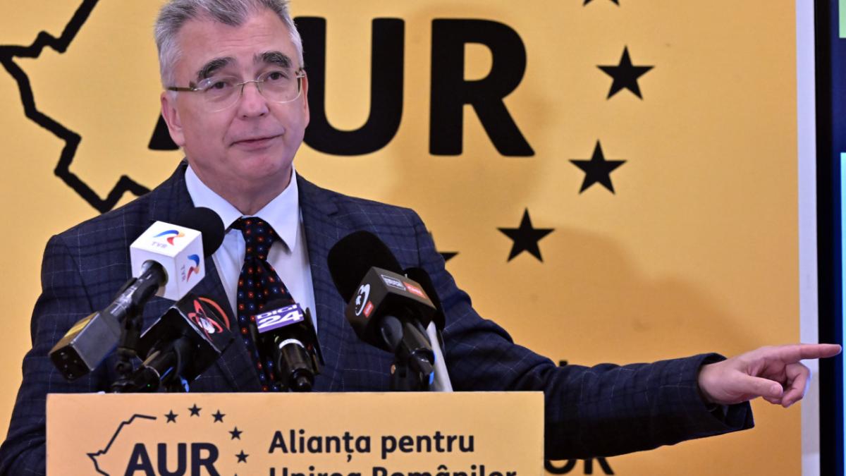 Impactul reglementărilor UE asupra prețului mașinilor: o Dacie ar putea crește cu 1.000 de euro pe an