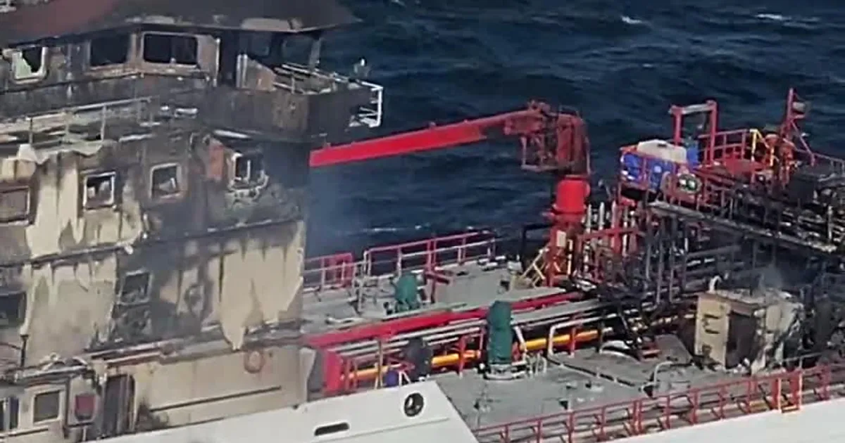Operațiune de salvare în Marea Neagră: Patru marinari blocați pe o navă avariată