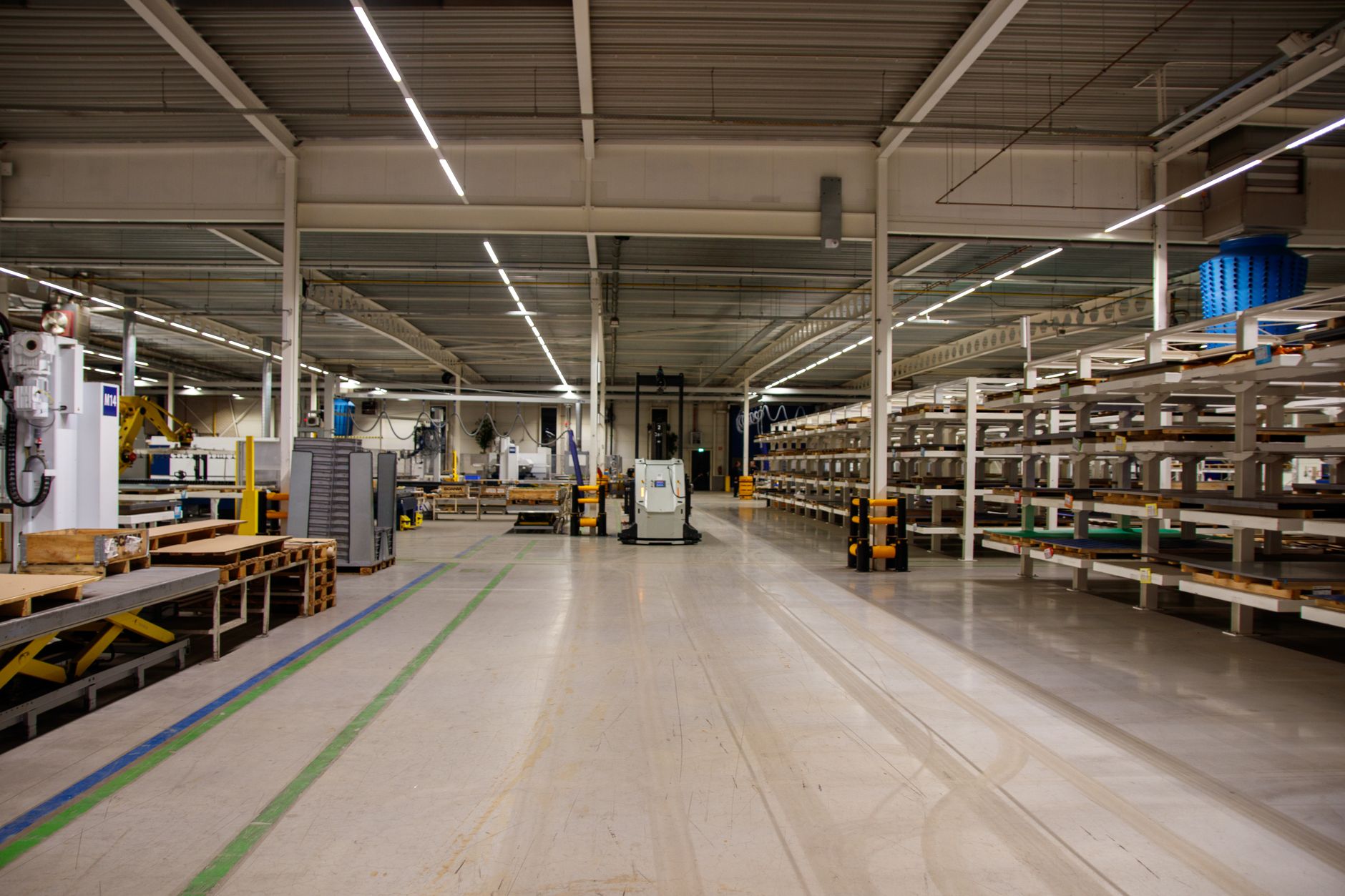 ROMARM va fi transformată într-un holding industrial integrat pentru a asigura competitivitatea