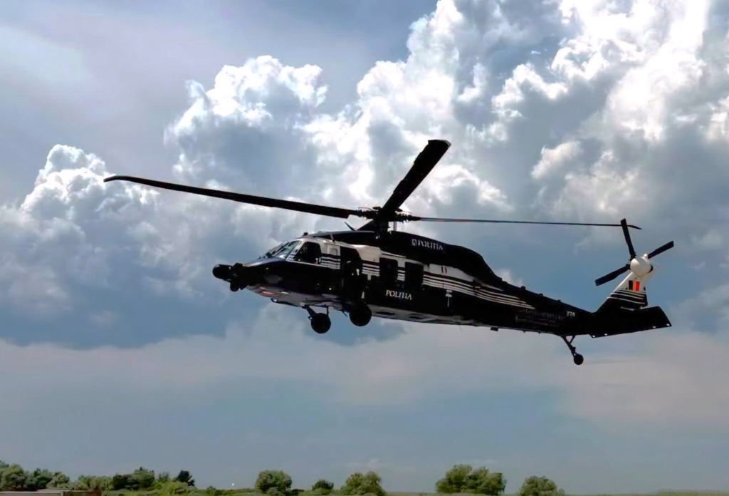 Șoferi sancționați în Mureș după ce au fost monitorizați din elicopter pentru depășiri periculoase
