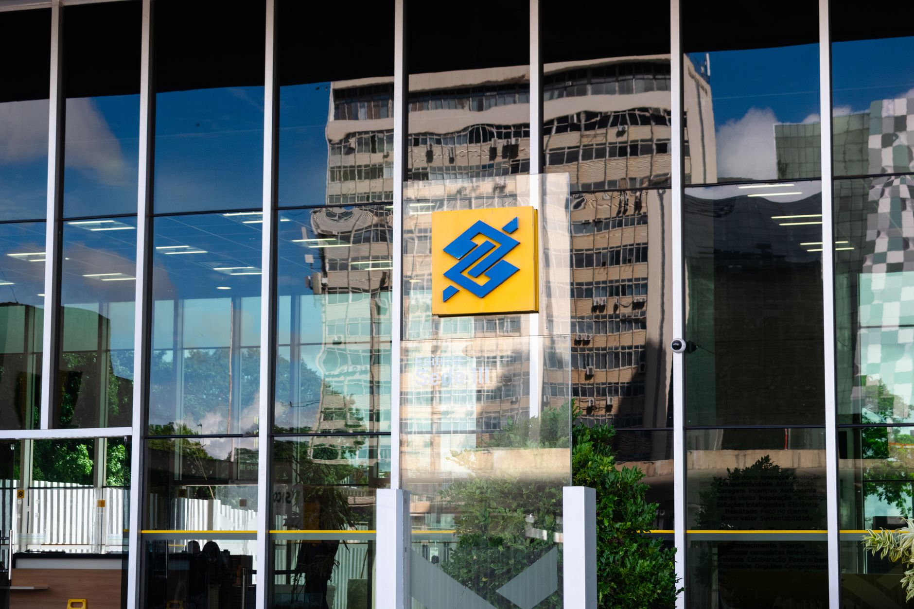Noul CEO al Revolut recunoaște: băncile românești sunt înaintea companiei la capitolul încredere