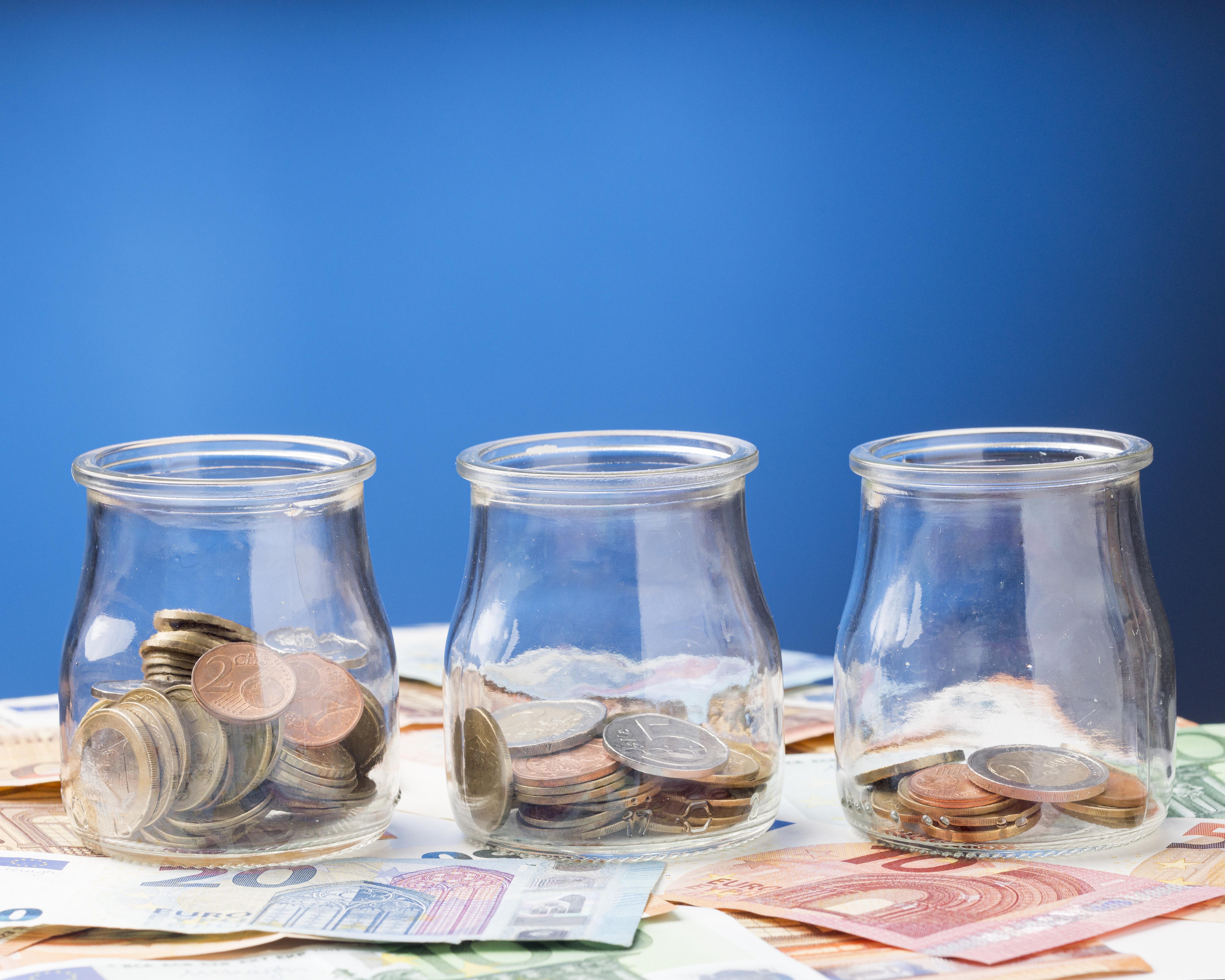 Cum să identifici ofertele financiare frauduloase din mediul online