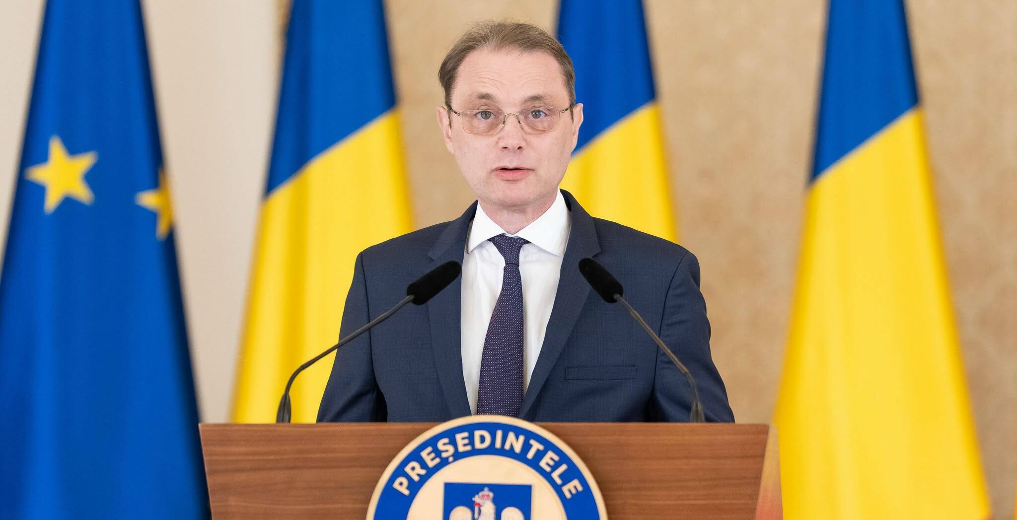 Premierul desemnat Luca Niculescu anunță că depune programul de guvernare pentru formarea noului Executiv