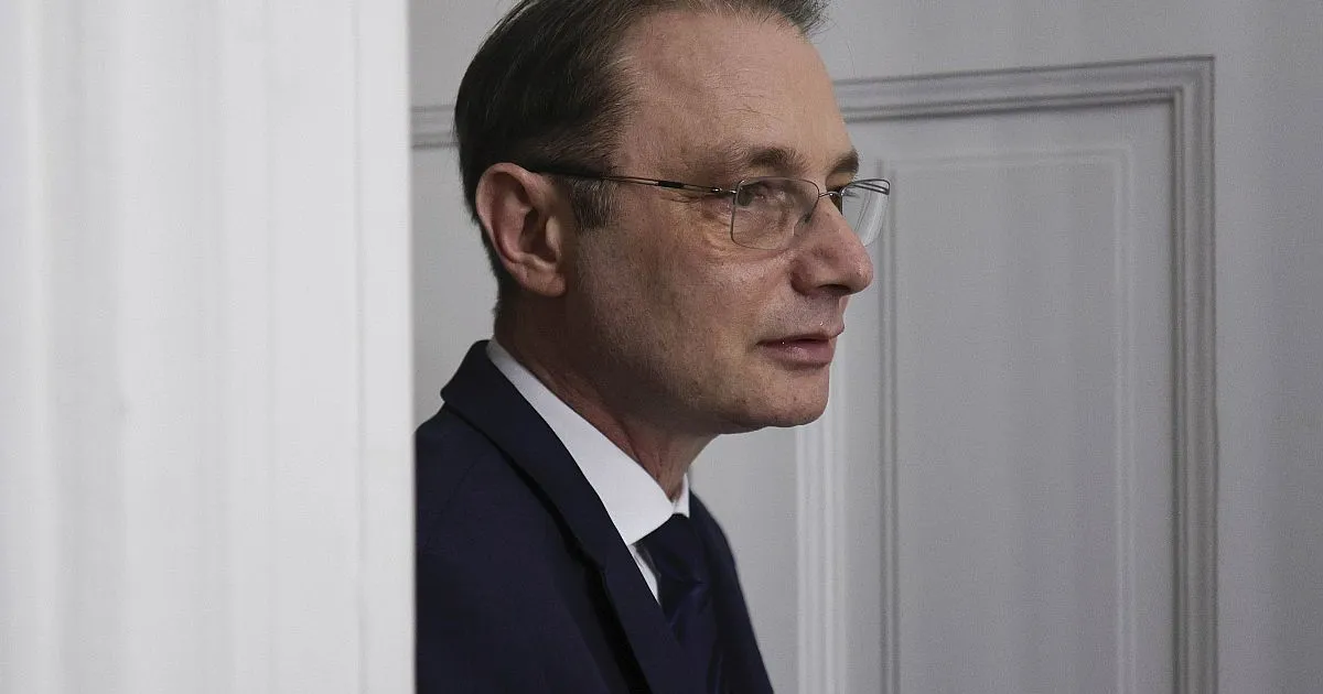 Programul Guvernului Luca Niculescu: Eliminarea impozitului minim și investiții în energie și infrastructură