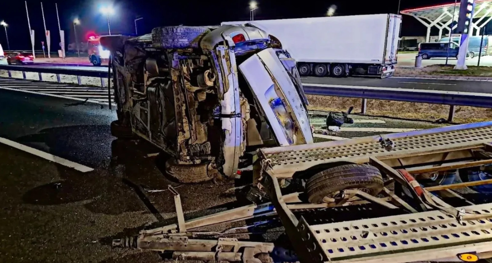 Accident în lanț pe autostrada A1 în județul Arad: cinci mașini implicate și șapte victime rănite