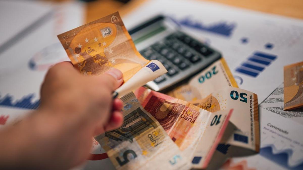 Scumpirea motorinei afectează economia americană: prețurile la alimente și jucării sunt în creștere