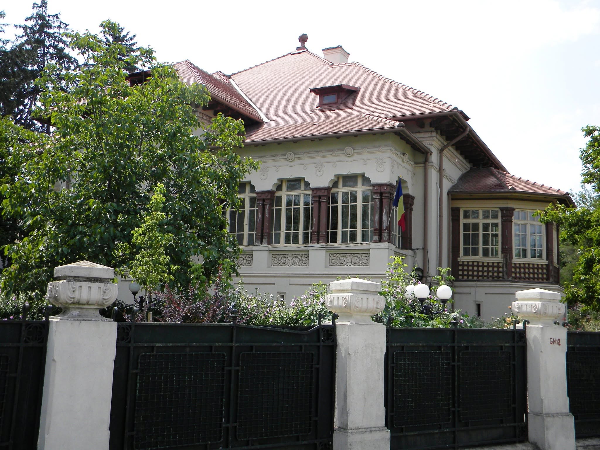 Sediul partidului PUSL ar putea deveni Muzeul Național de Istorie și Cultură a Romilor din România