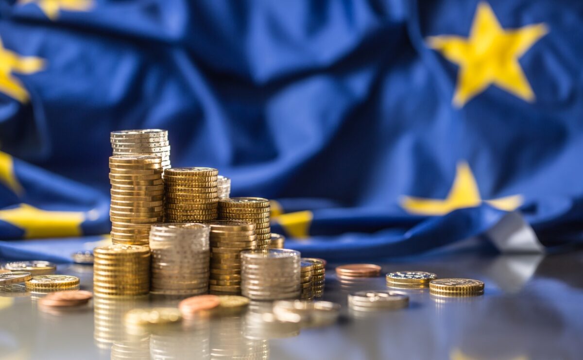 România ar putea încasa peste 14 miliarde de euro din fondurile europene în anul 2026