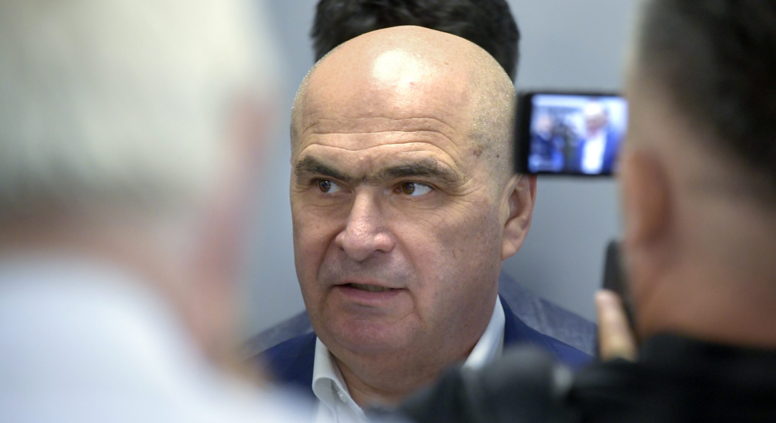 Guvernul Bolojan majorază amenzile aplicate de CNA pentru încălcarea Legii audiovizualului