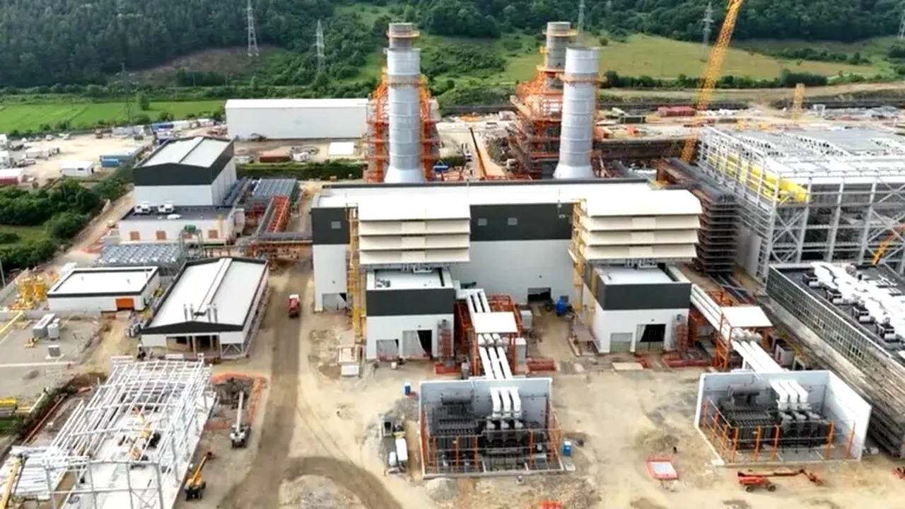 Prima turbină pe gaz de la Mintia a fost sincronizată cu sistemul național de energie