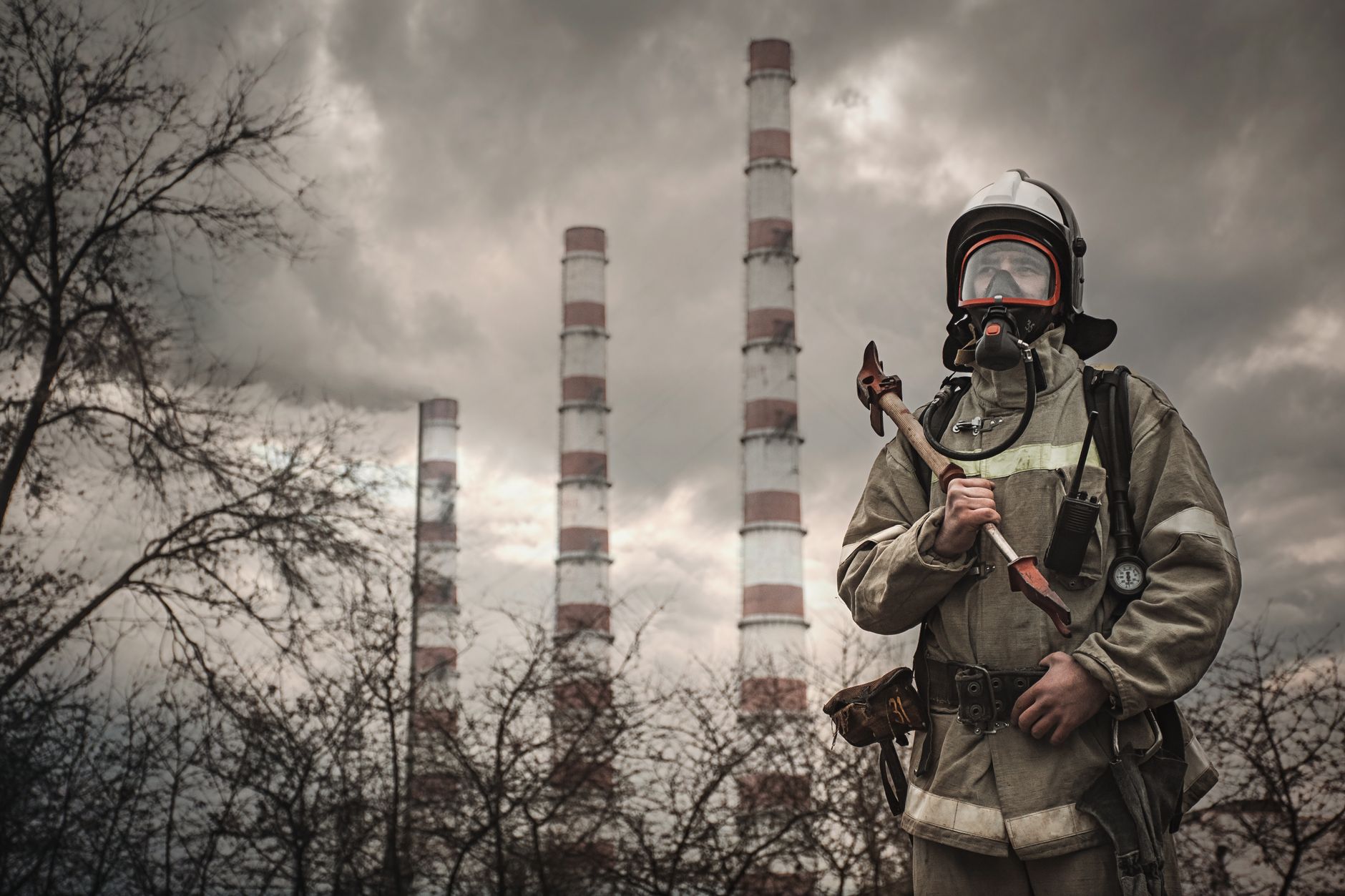 Intervenții de urgență la CET Iași după incendiu la postul electric. 22.000 de locuințe fără căldură