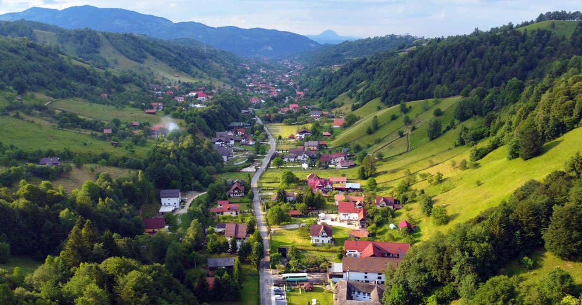 Turismul românesc: Adrian Voican propune 10 milioane de turiști străini și o contribuție de 10% din PIB