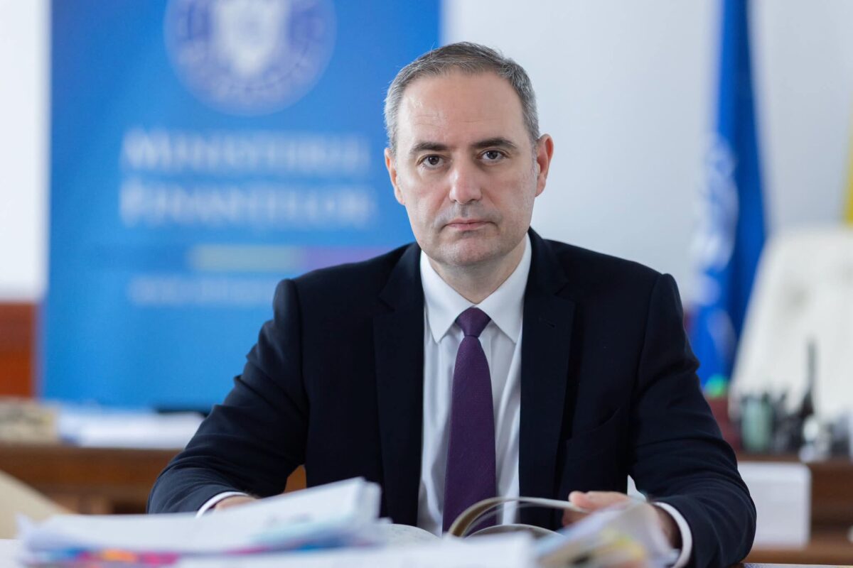 Alexandru Nazare confirmă menținerea cotei unice de impozitare în cadrul audierilor parlamentare