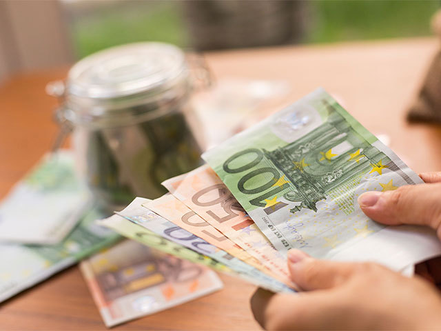 Explozie de 60% a cererilor de negociere cu băncile și IFN-urile la CSALB în 2026