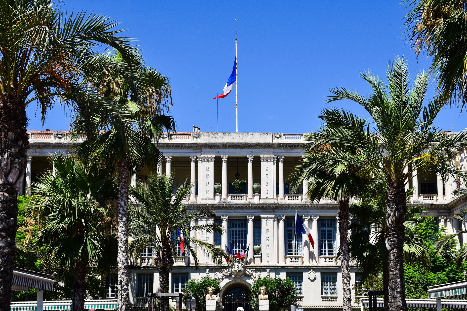 Irineu Darău avertizează că proiectele de la Ministerul Economiei pot derapa sub conducerea lui Zamfir