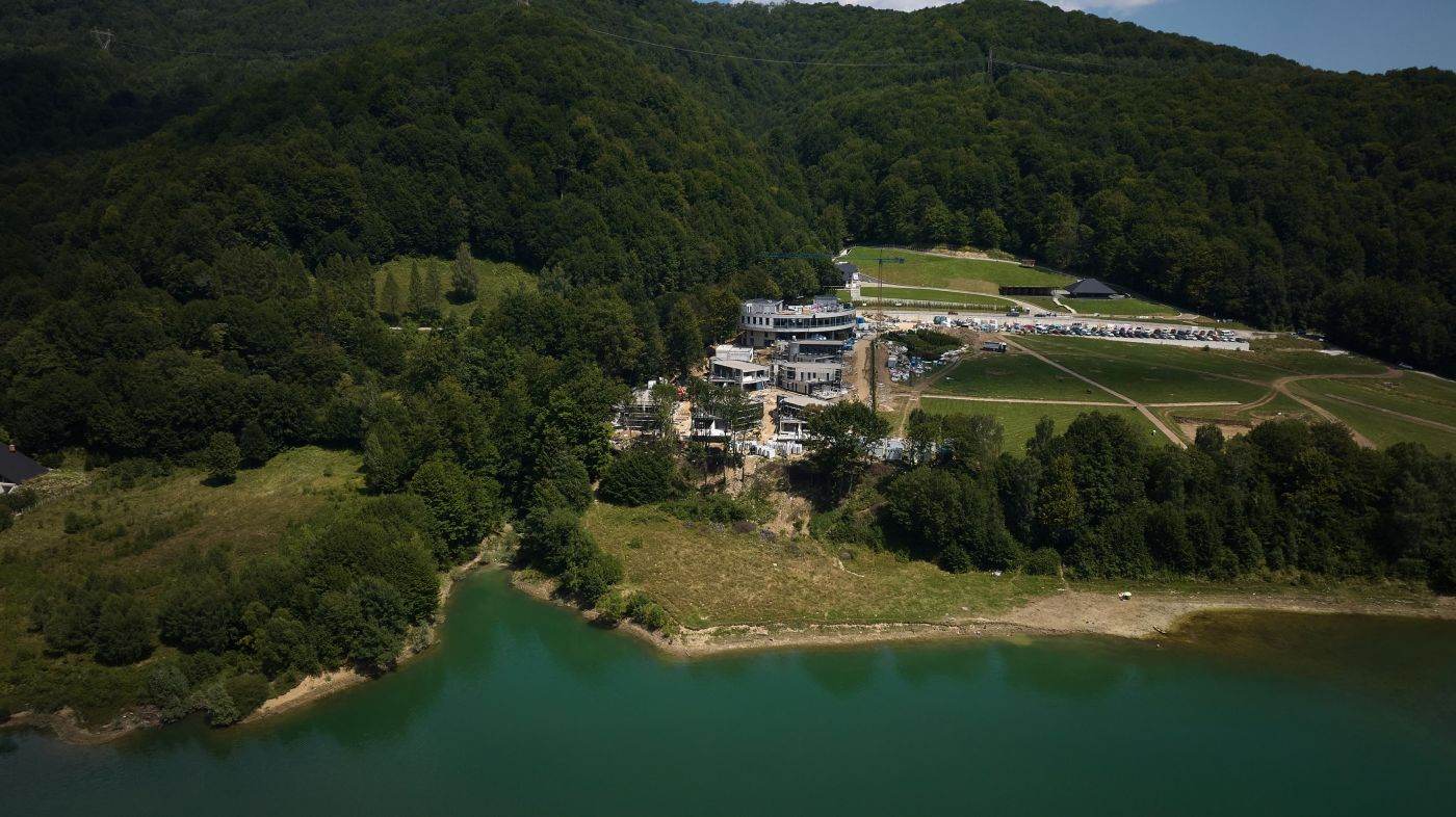 Montevista Lake & Mountain Luxury Resort: o nouă investiție în turismul premium de pe Valea Doftanei