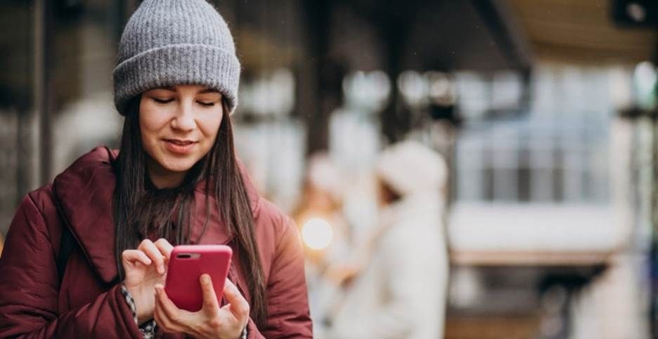 Peste 15,5 milioane de numere de telefon au fost portate în România în ultimii 18 ani