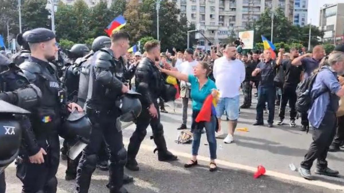 Cifra de rețineri crește după evenimentele din Piața Victoriei: 5 persoane au fost reținute de autorități