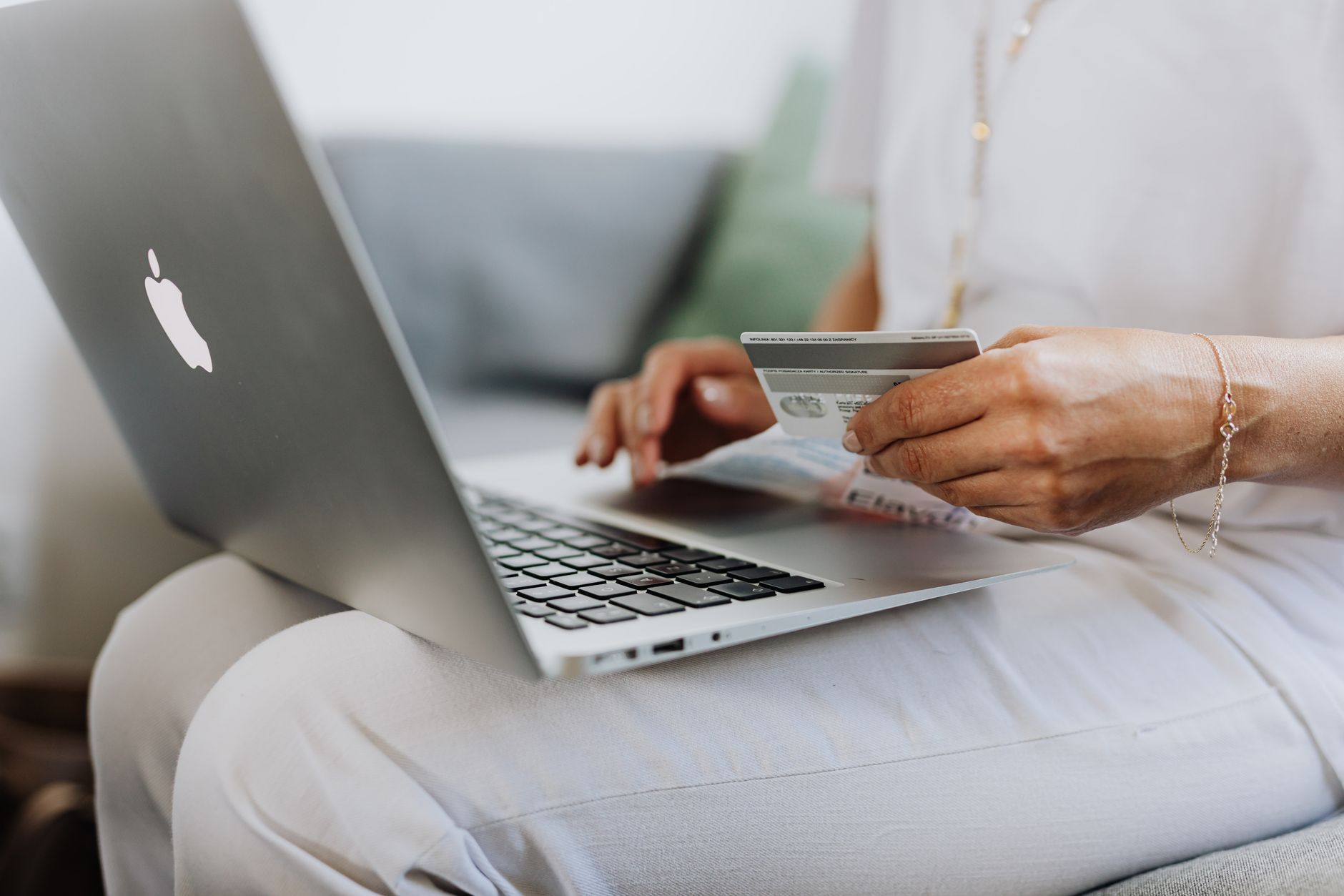 Ghid de cumpărături Black Friday: Brandurile cu cele mai bune ratinguri pentru electronice și casă
