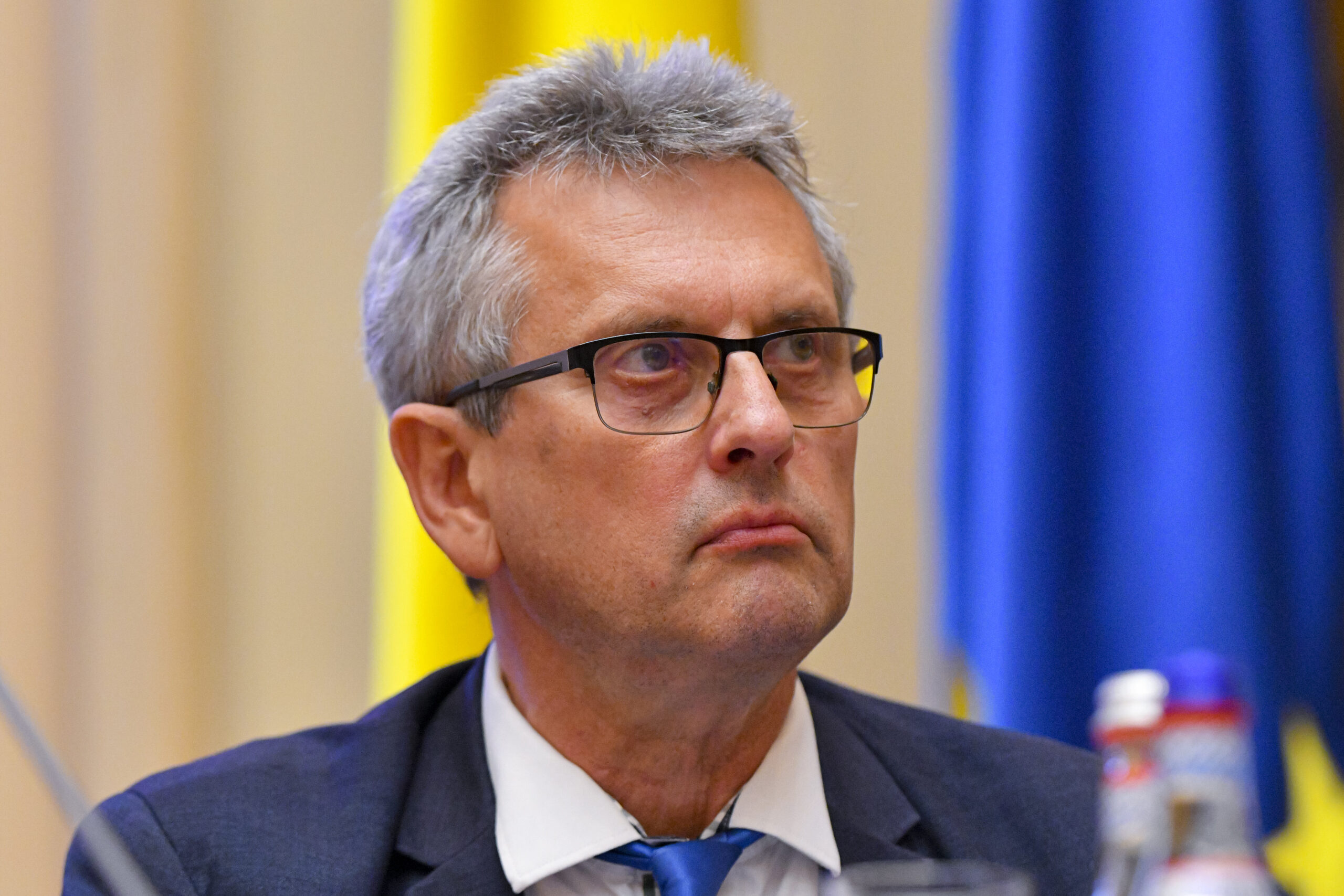 Economistul șef al BNR propune un pact politic pentru reducerea deficitului bugetar sub 3%