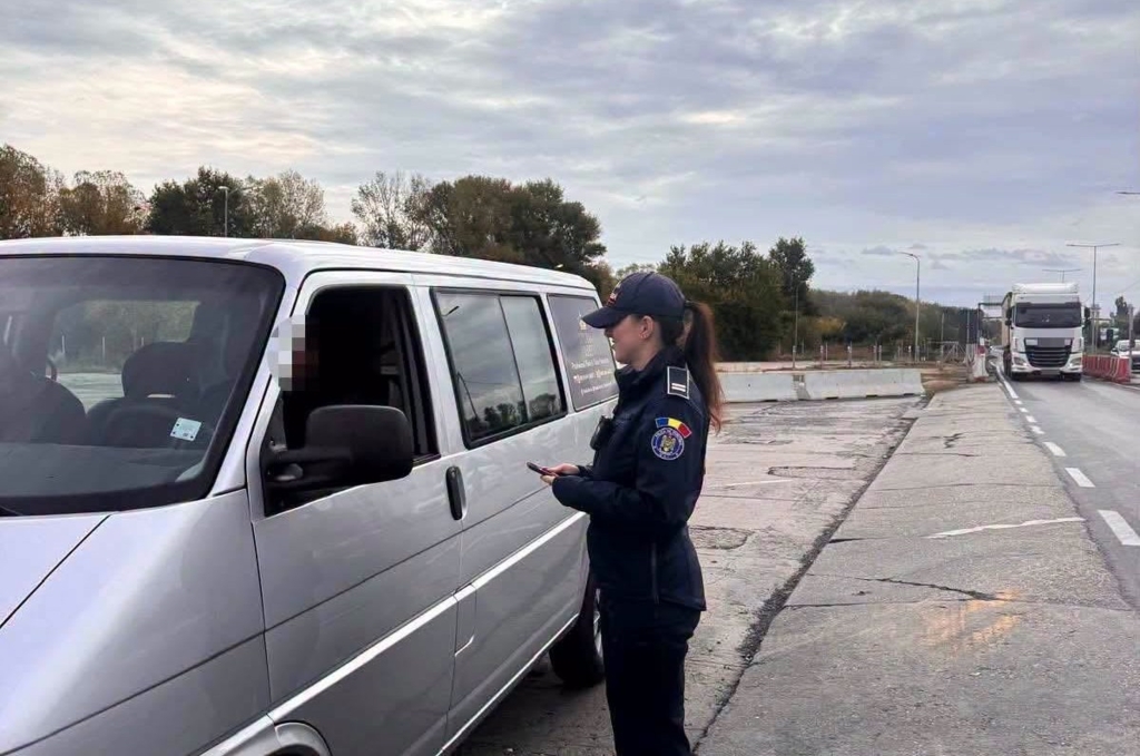 Confiscate 24 de drone de peste un milion de lei într-o autoutilitară în Bulgaria