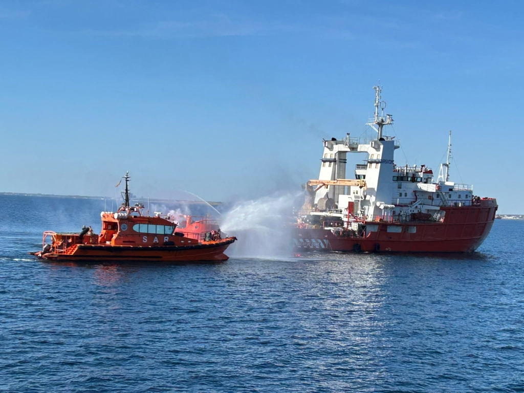 Tragedie în Marea Neagră: Un marinar ucrainean a murit după atacul cu dronă asupra petrolierului Khoryv