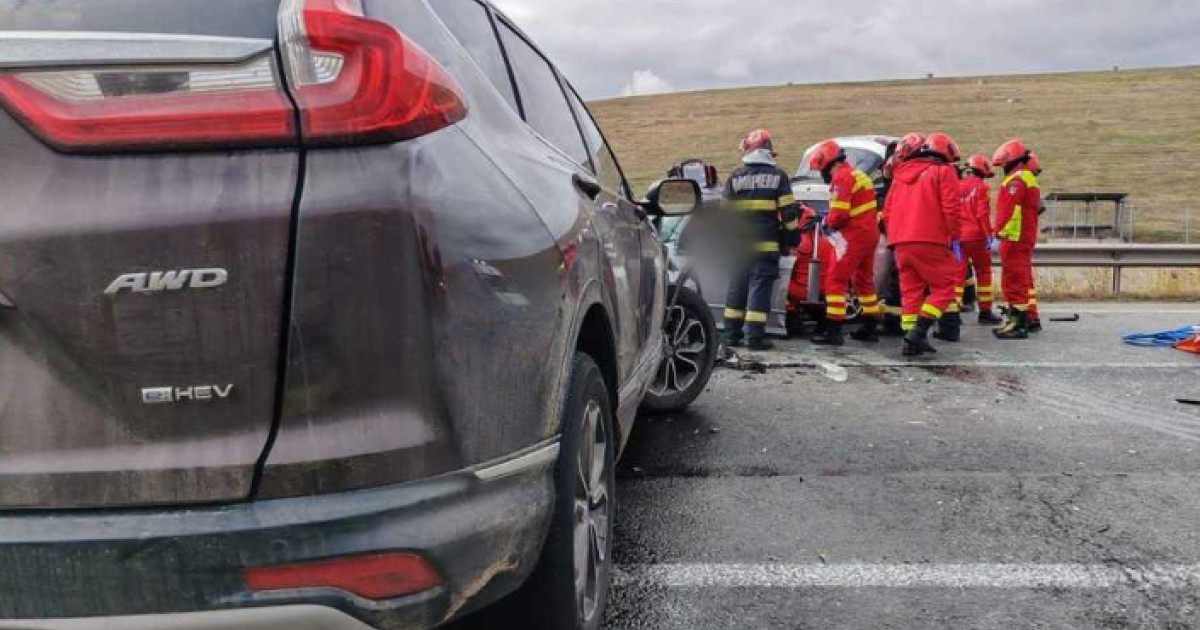 Accident violent pe centura Vâlcele-Apahida: două persoane rănite după ce un autoturism a intrat pe contrasens