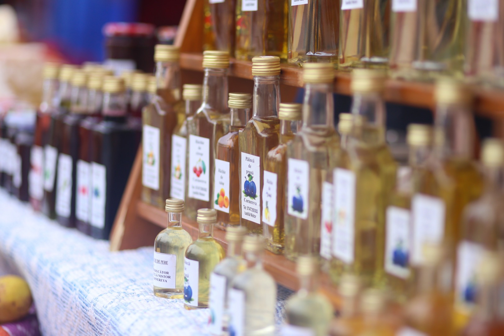 Scutire de accize pentru băuturile alcoolice tradiționale produse în gospodării, după promulgarea legii