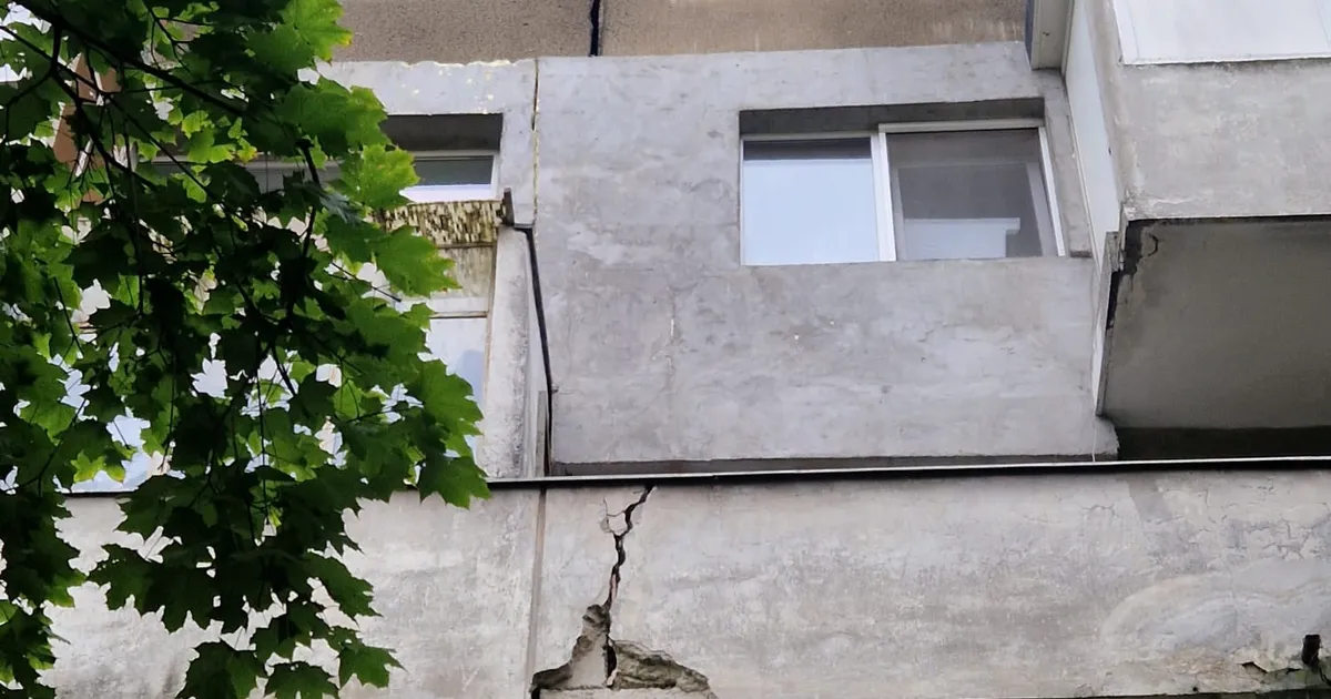 Evacuare preventivă în Sectorul 6: 65 de persoane au părăsit un bloc de pe Drumul Taberei