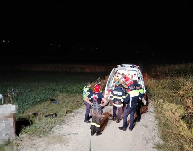 Bărbat de 68 de ani a fost salvat de la o înălțime de șase metri într-o fântână din Botoșani