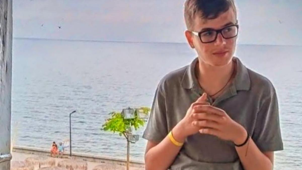 Alertă la Galați: Poliția caută un adolescent de 16 ani cu autism care a dispărut de acasă