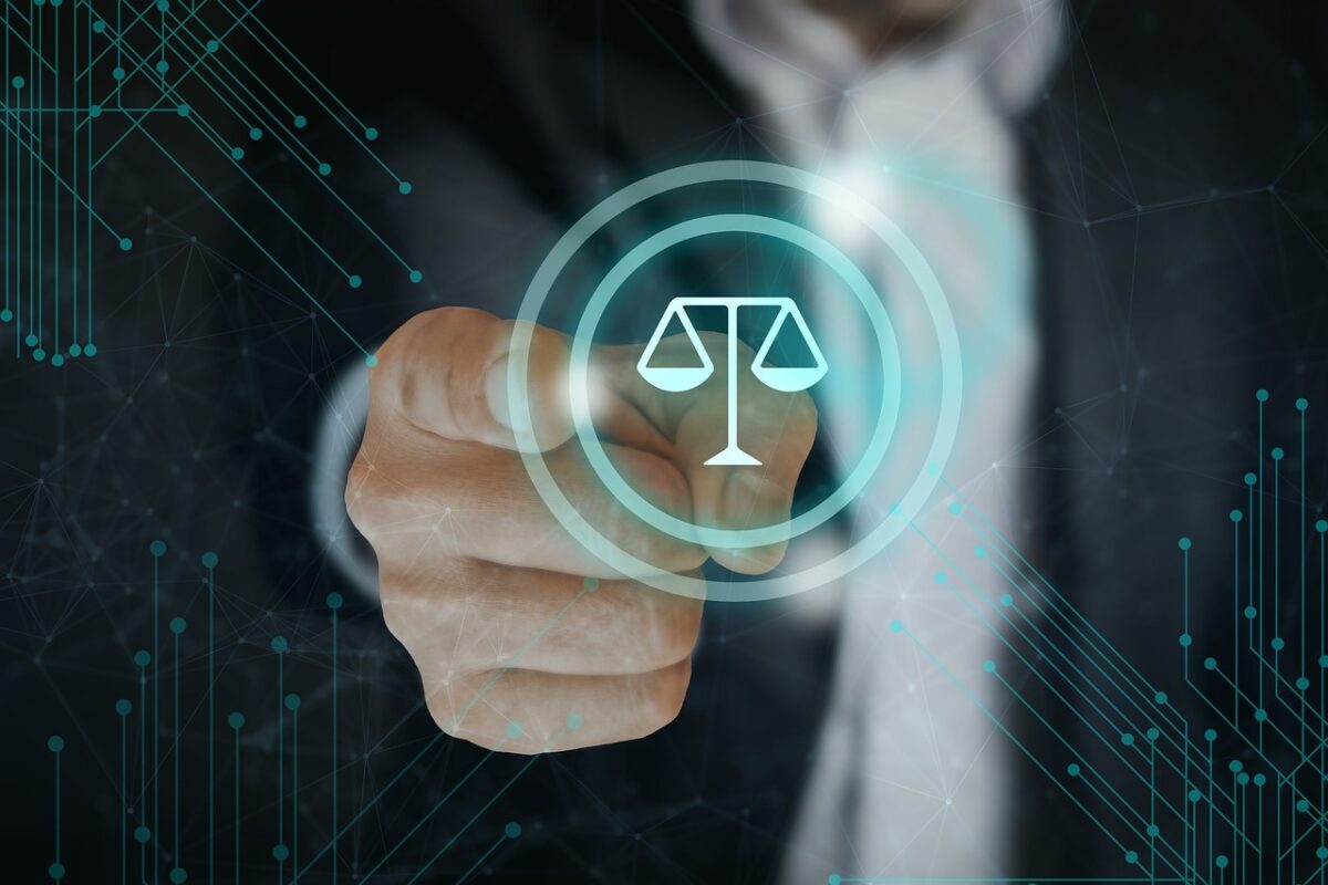 Patronatul cere retragerea proiectului „Avocat obligatoriu” care ar putea crește costurile firmelor