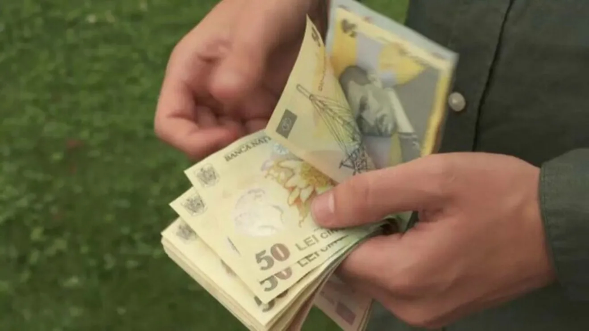 Salariul minim brut va rămâne la 4.325 de lei de la 2 ianuarie 2027