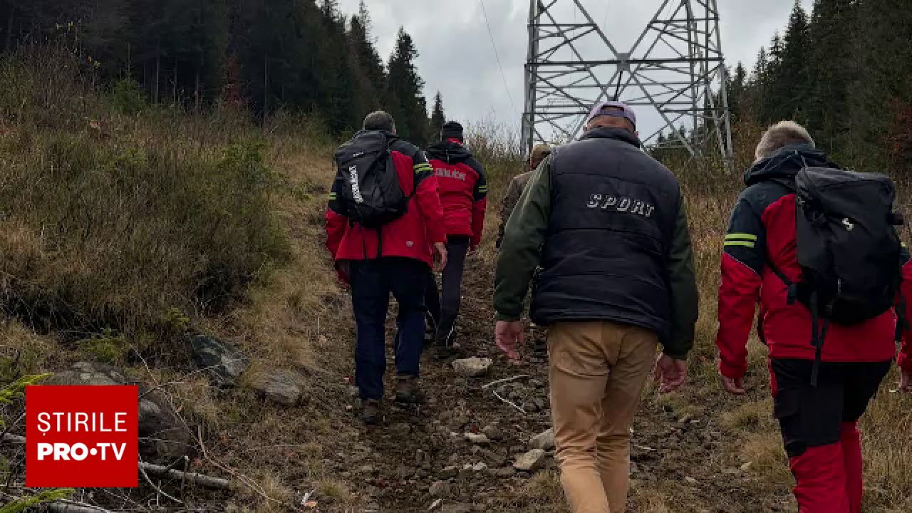 Operațiune de căutare masivă în munții Harghitei pentru un bărbat de 87 de ani