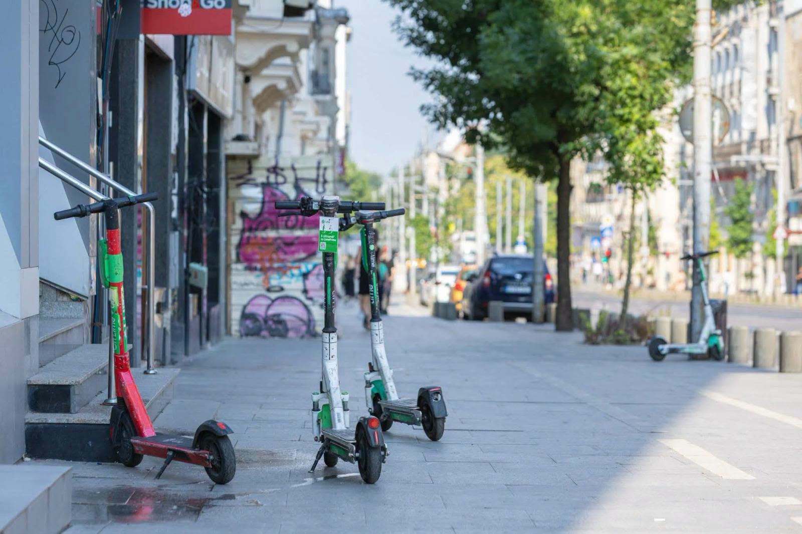 Reguli noi pentru trotinetele electrice în București: restricții de vârstă și amenzi de 10.000 de lei