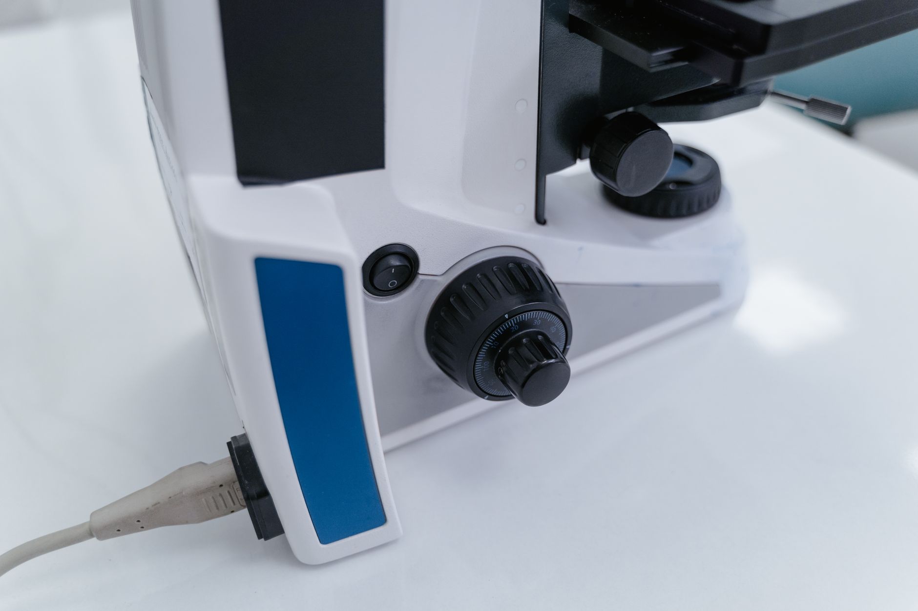 Synevo deschide primul laborator în Maramureș pentru a răspunde cererii de analize medicale