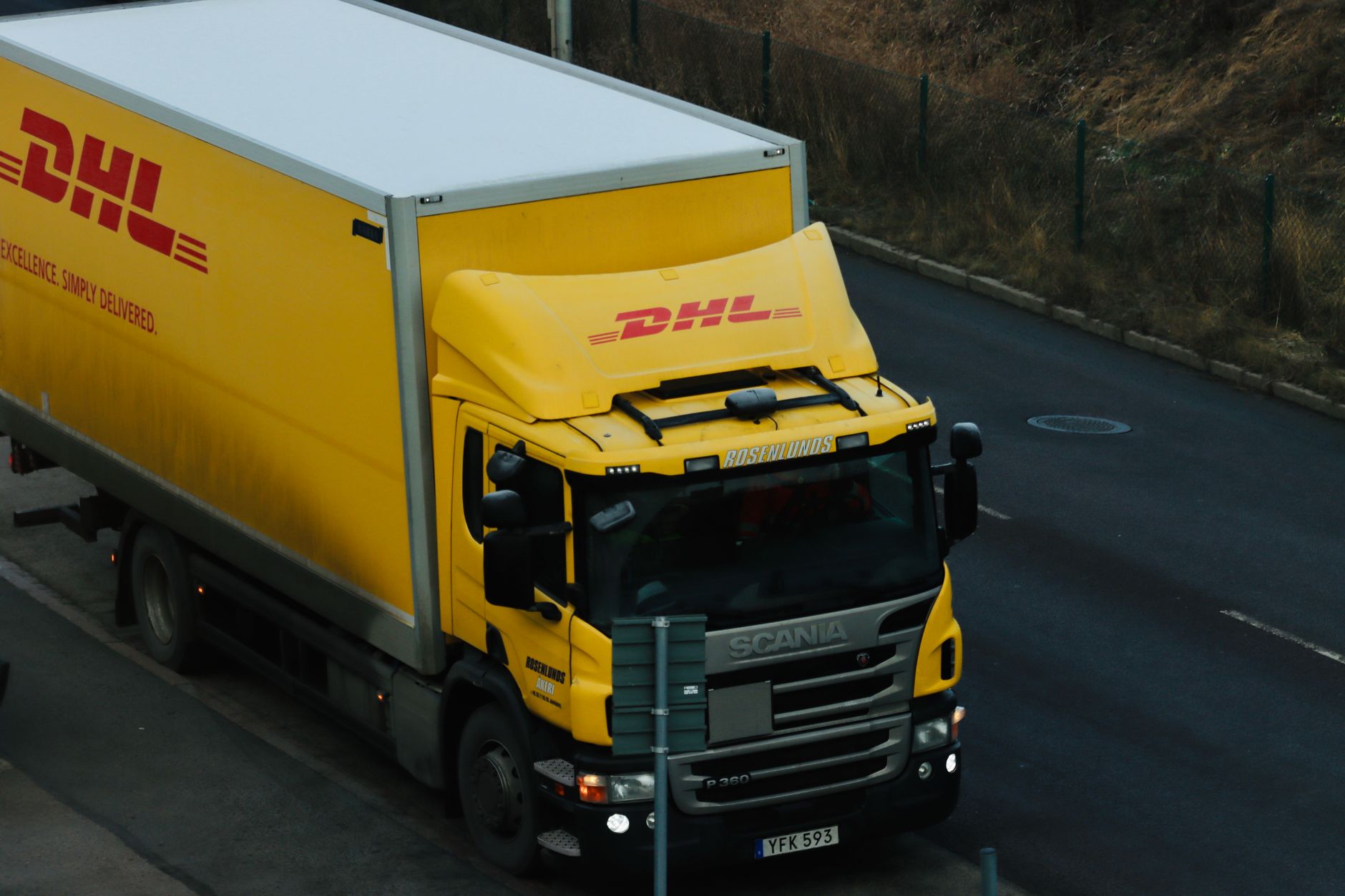 SHEIN extinde serviciul Cooperative Logistics în România prin parteneriate cu GLS și FedEx