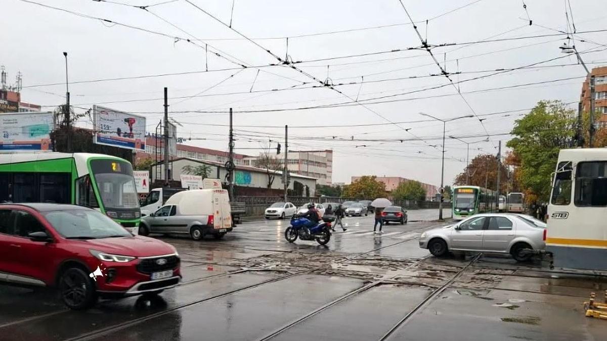 Modificări de trasee în București de la joi: cinci linii de tramvai vor circula deviat