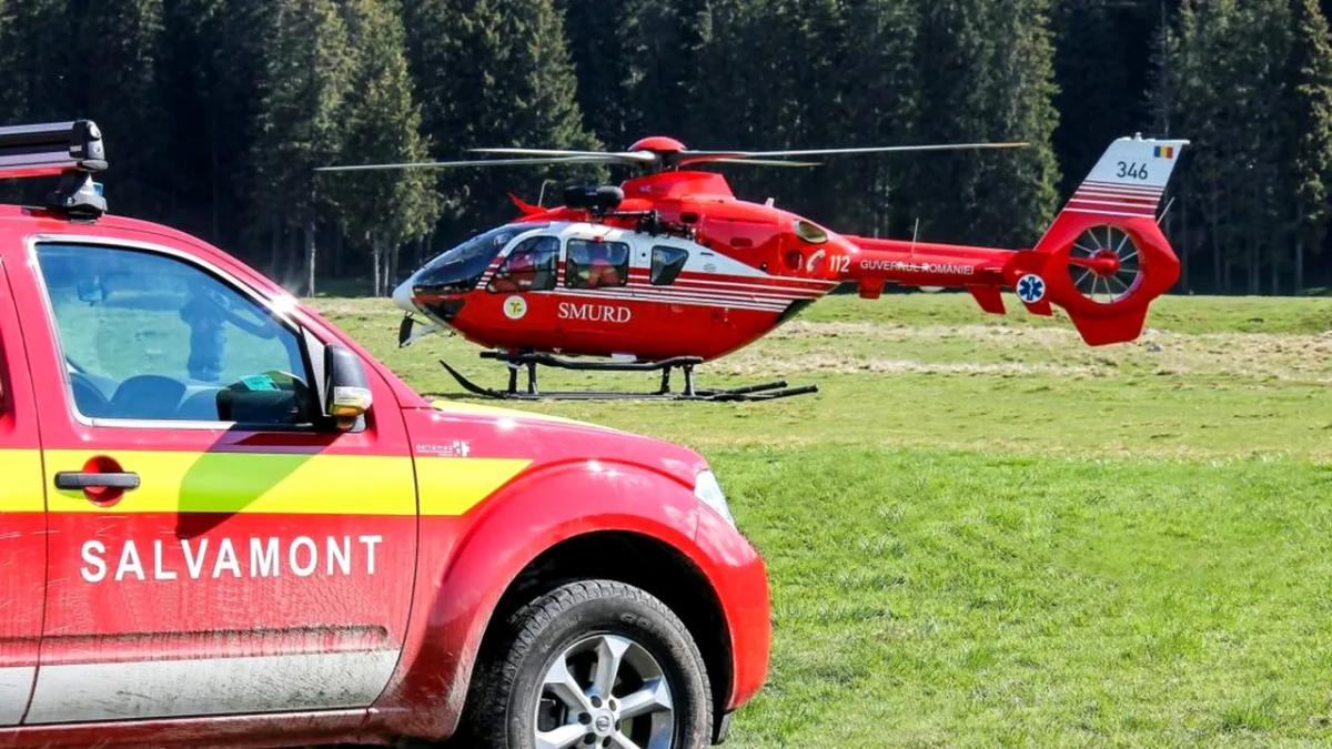 Salvamontiștii din România se pregătesc pentru intervenții aeriene în condiții de ger și zăpadă