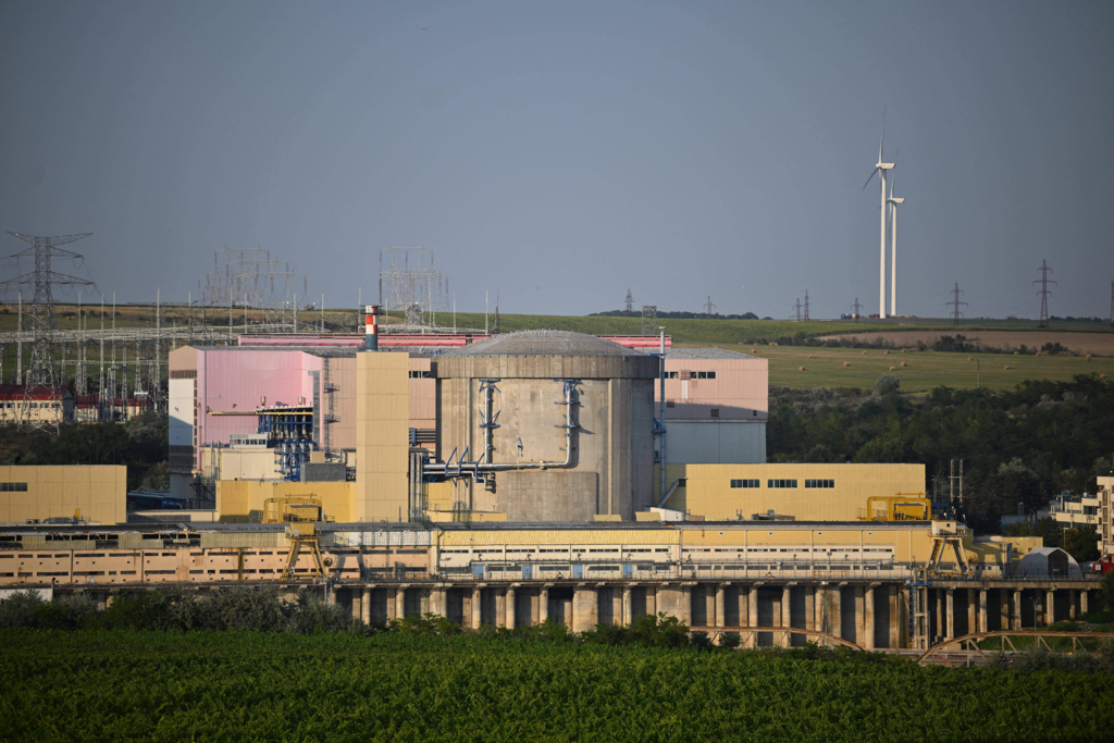 Starea de alertă la Centrala Nuclearoelectrică Cernavodă este prelungită cu o lună din cauza secetei