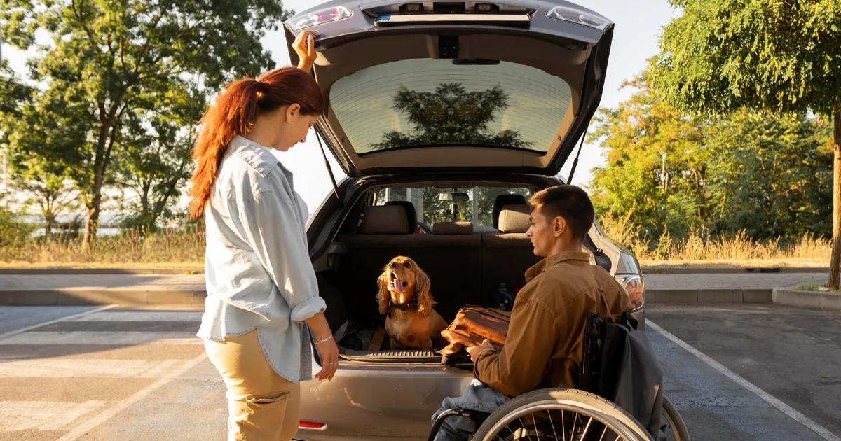 Cardul de carburant pentru persoanele cu handicap: reguli de utilizare și sume alocate