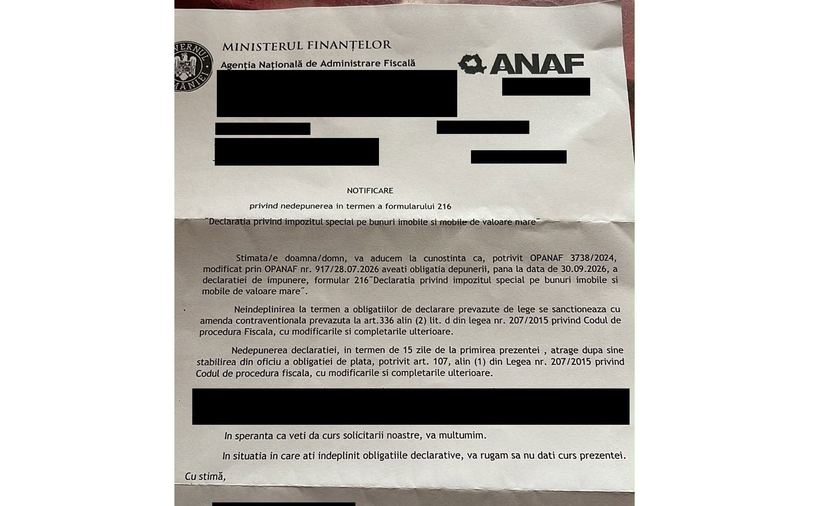 ANAF trimite notificări pentru taxa pe lux. Ce trebuie să facă proprietarii de vile și mașini scumpe