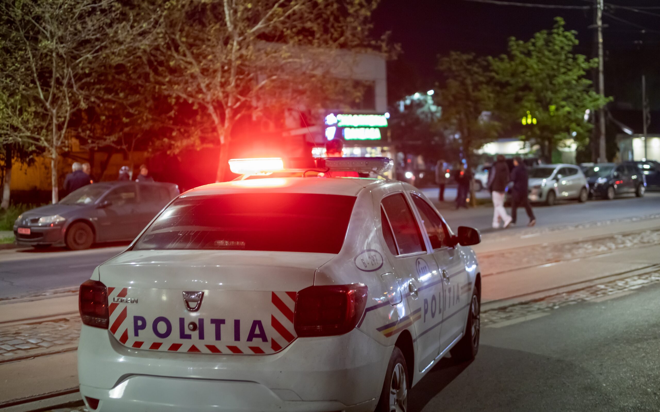 Un livrator Glovo a fost reținut în Capitală după ce ar fi agresat o tânără în Sectorul 2