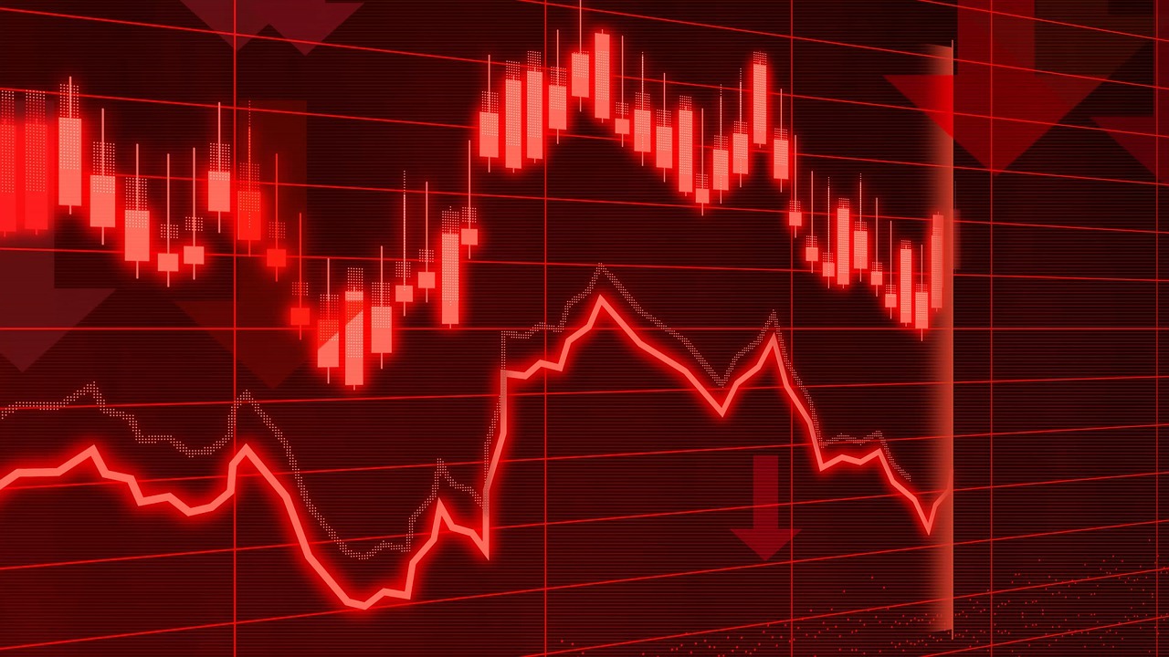 Comisia Națională de Strategie și Prognoză revizuiește în jos estimările pentru economia României