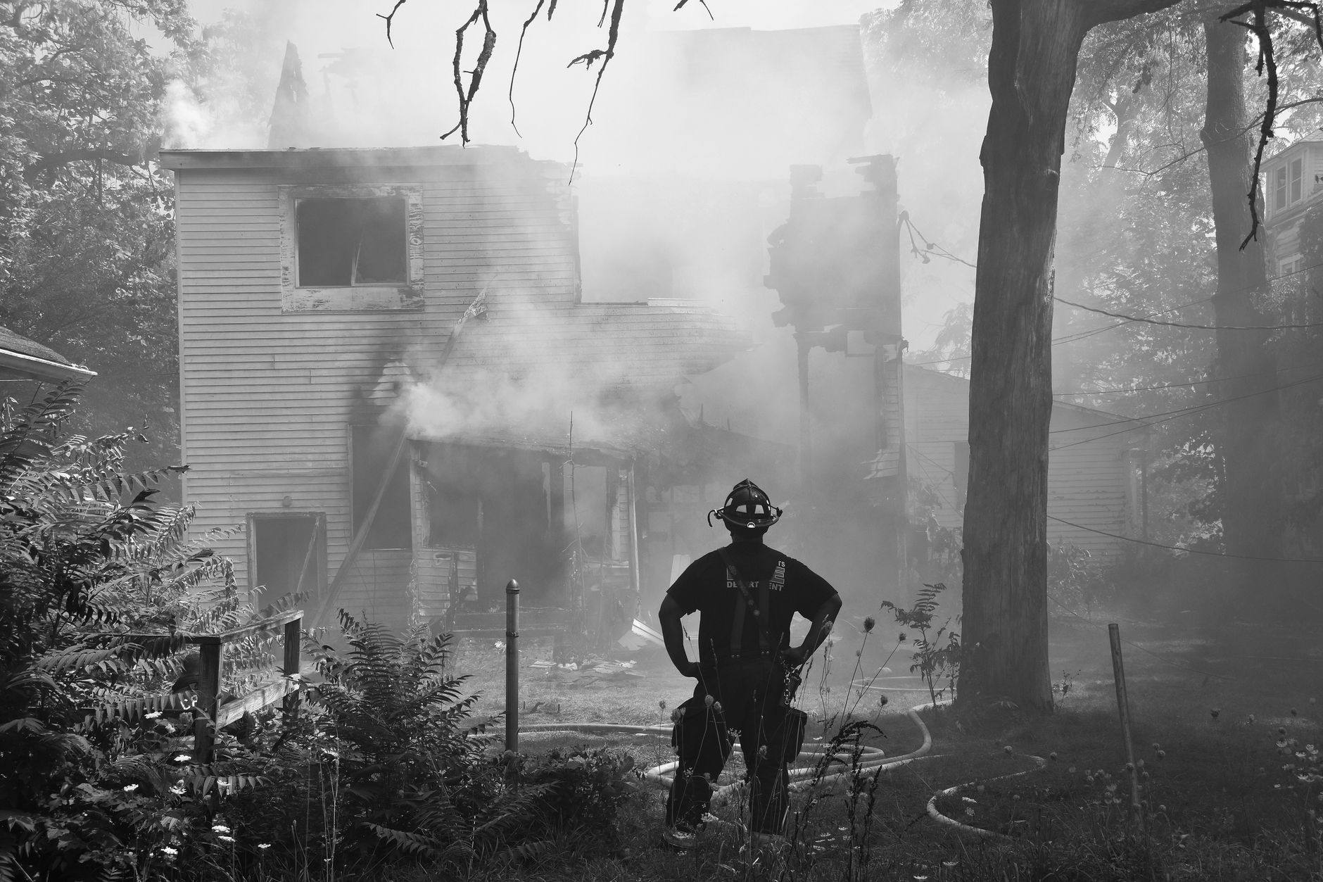Cauza tragediei din Tălmaciu: Copiii au provocat incendiul prin jocul cu focul