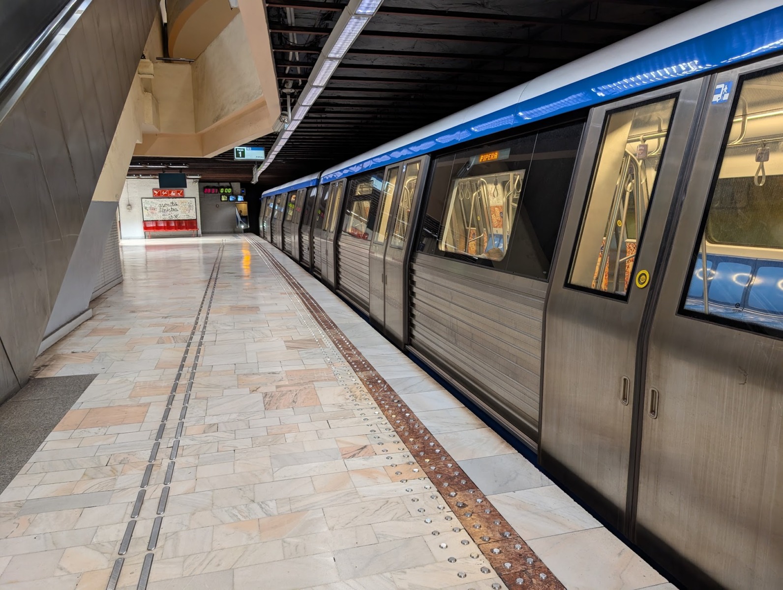 Guvernul aprobă măsuri pentru restabilirea echilibrului financiar și a guvernanței la Metrorex
