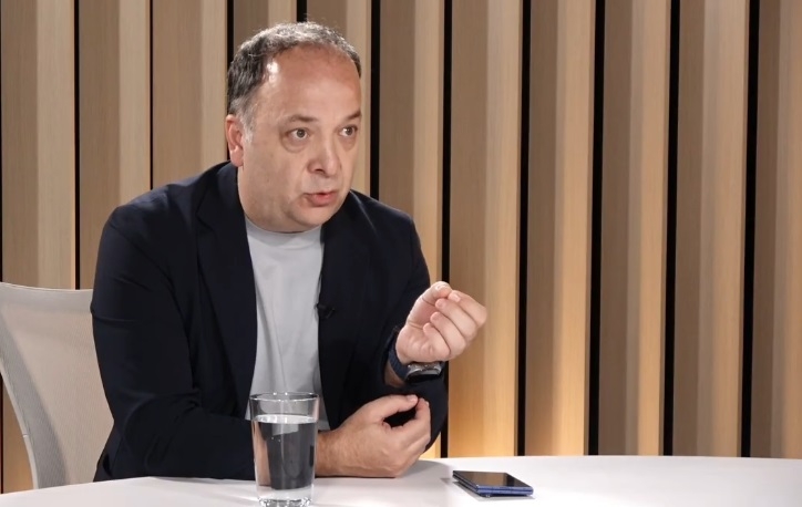 Avertisment economic după prima rectificare bugetară: Statul funcționează prin mutarea banilor între bugete