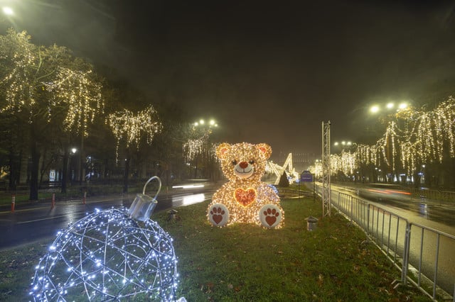 Restricții de circulație în București pentru Târgul de Crăciun: Vezi zonele afectate de trafic