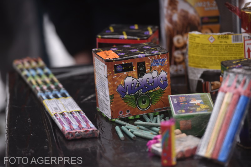 Autoritățile vamale intensifică controalele pentru a opri importul ilegal de artificii și petarde